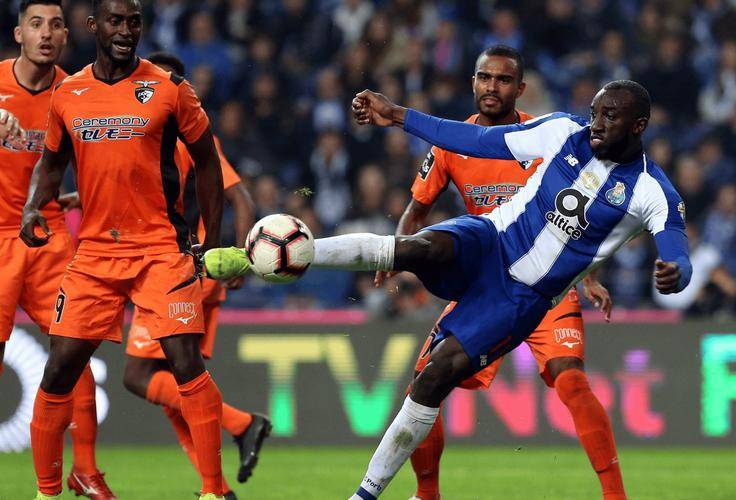 包含葡超今晚走向成谜,布莱顿状态回暖,赛场秩序良好,轮换策略成焦点的词条 包含葡超今晚走向成谜,布莱顿状态回暖,赛场秩序良好,轮换策略成焦点的词条