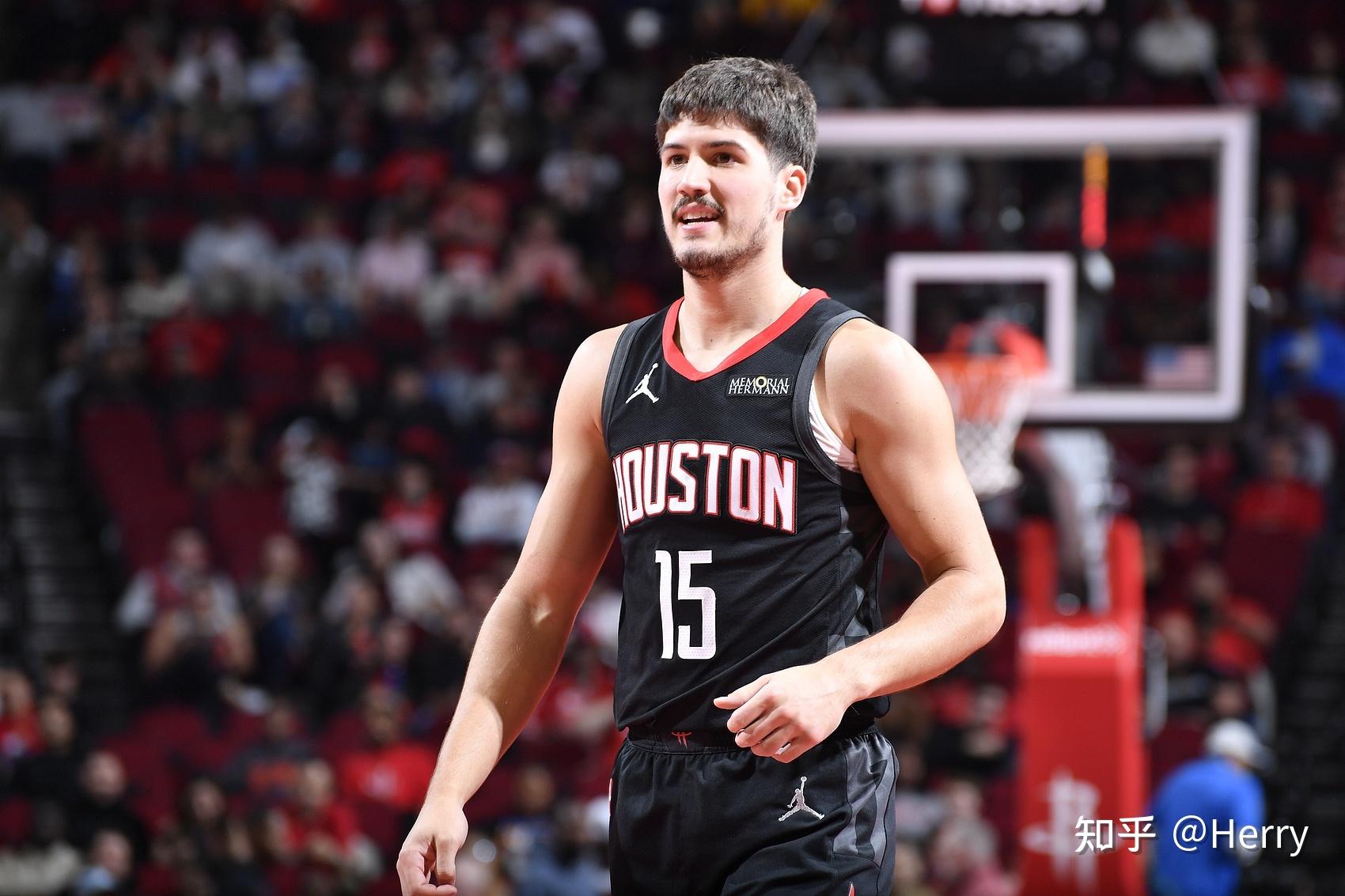 关于今夜突围战来临；华盛顿奇才围绕NBA常规赛外线爆发；更衣室稳定；数据趋势出现新变化的信息